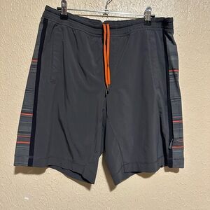 Lululemon Men’s‎ Shorts Size Medium